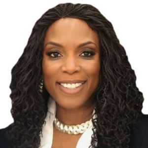 Meet your Posher, Tangee